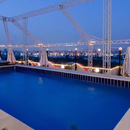 Swiss Inn Nile Hotel Giza Exterior photo