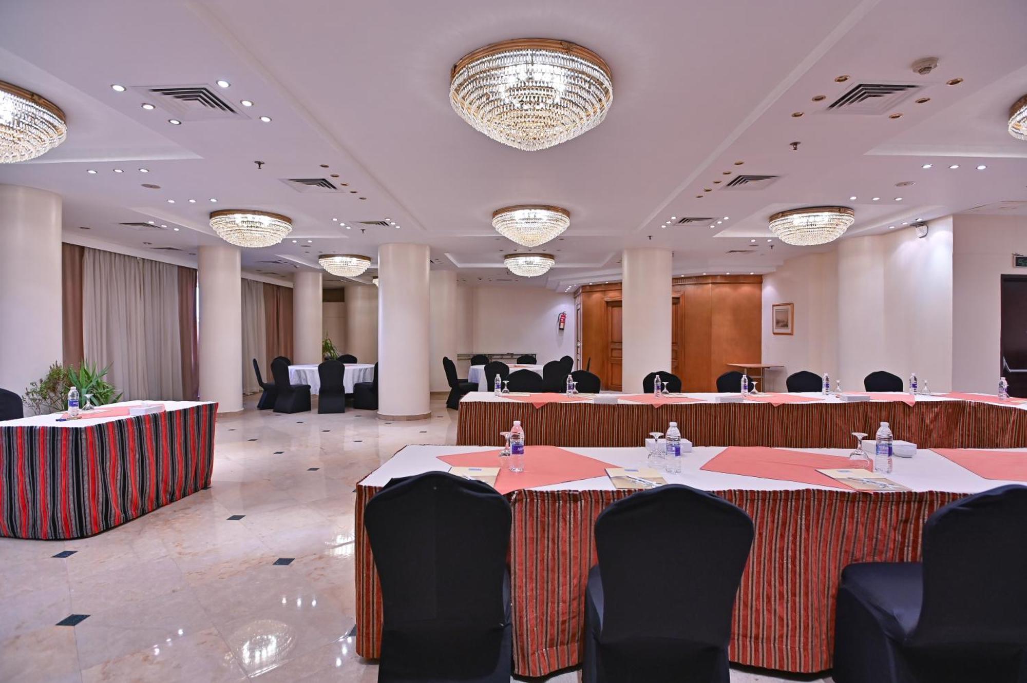 Swiss Inn Nile Hotel Giza Exterior photo