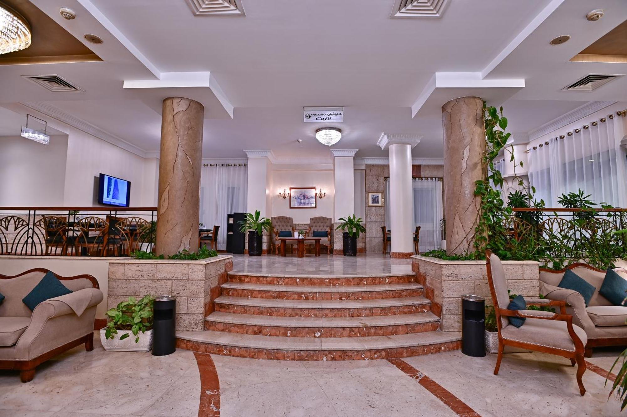 Swiss Inn Nile Hotel Giza Exterior photo